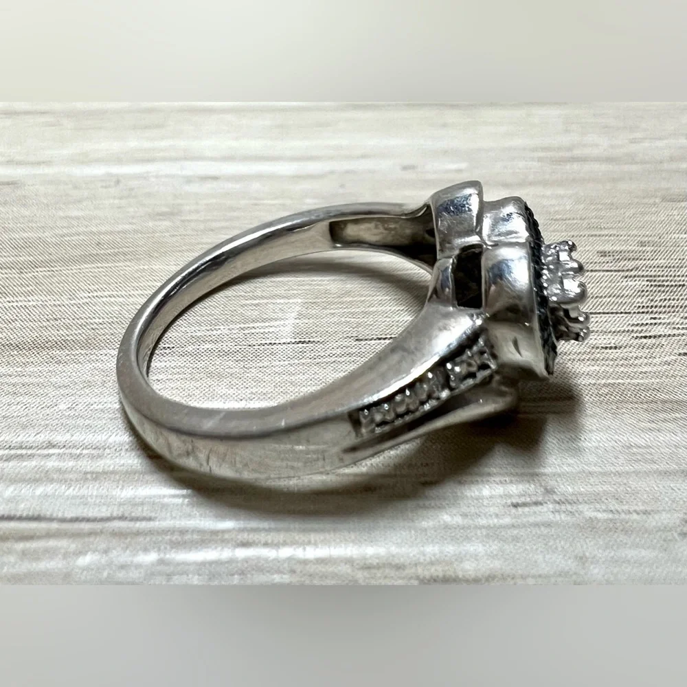 Vintage Designer Signed Sterling Silver Sapphire & Diamond Heart Ring, Size 6.5 - Picture 4 of 10